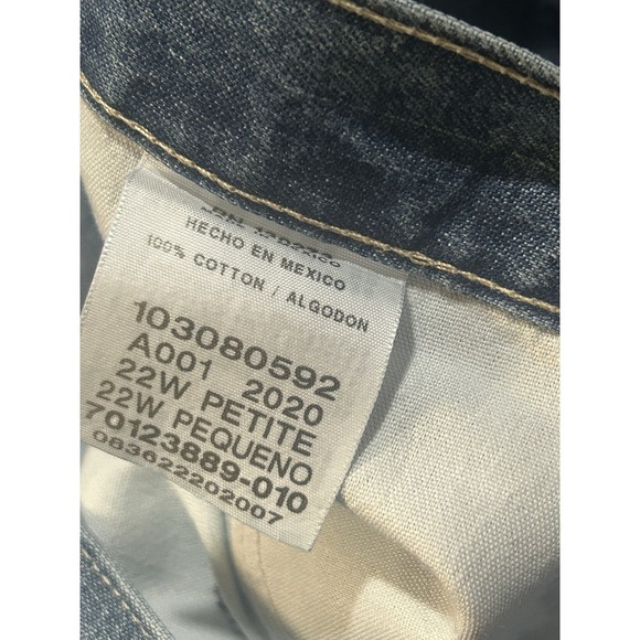 Lee Jeans Women Plus Size 22W Petite Relaxed Fit Straight Leg Denim - Picture 5 of 6